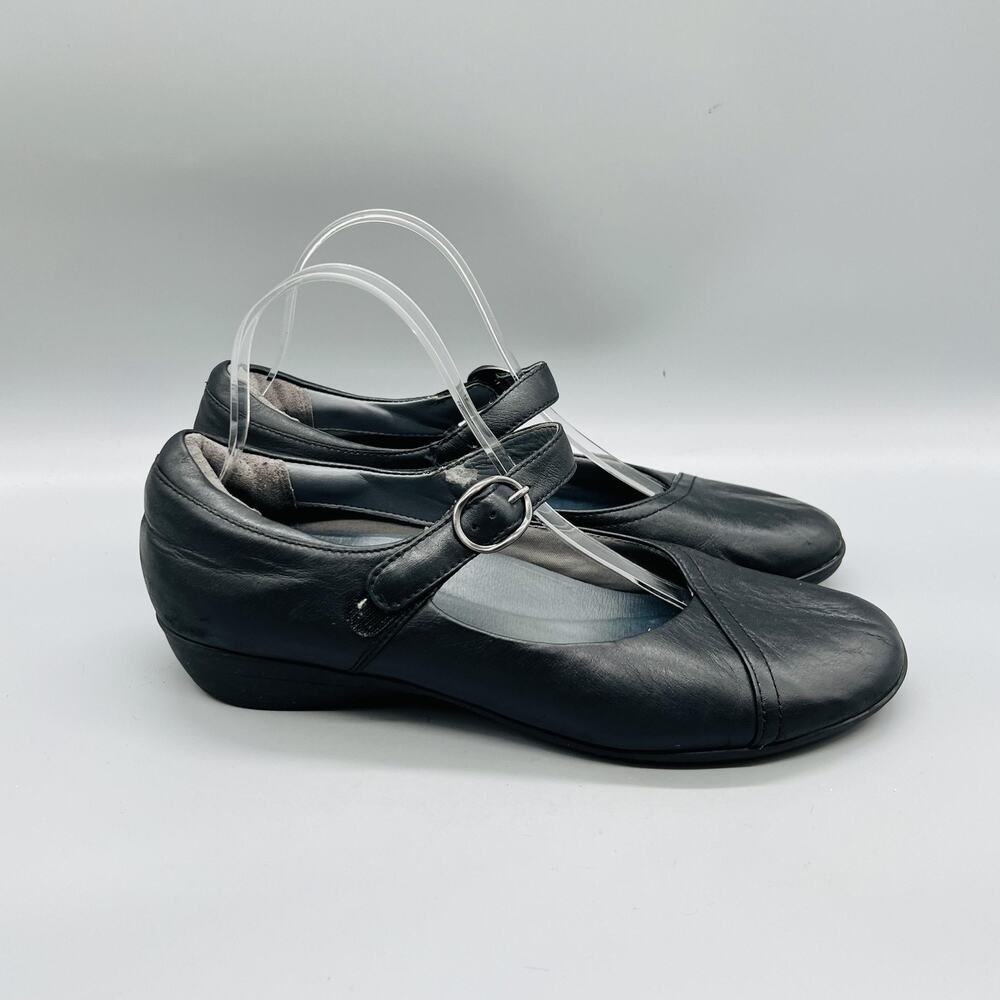 Dansko Shoes Womens 10.5 Black Leather Mary Jane Flats Buckle Walking Comfort